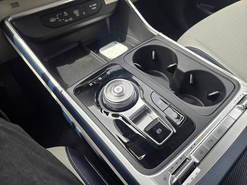 New 2026 Kia Carnival SX Prestige FWD image 16