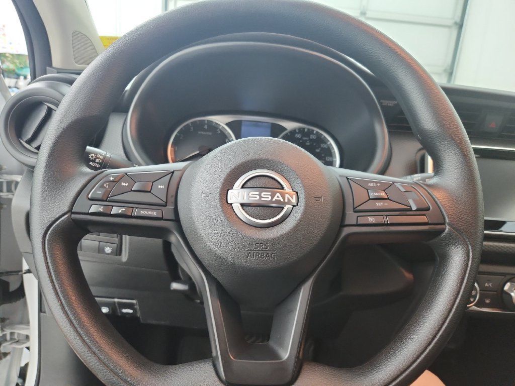 Used 2025 Nissan Kicks Play S FWD image 24