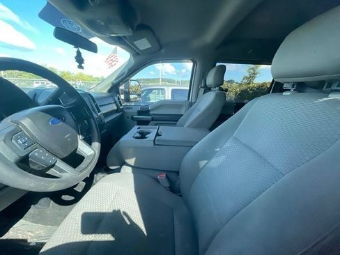 Used 2017 Ford F250 XLT AWD/4WD image 12