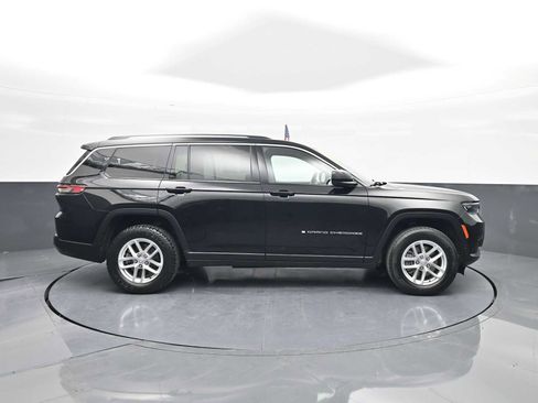 Used 2023 Jeep Grand Cherokee L Laredo image 10