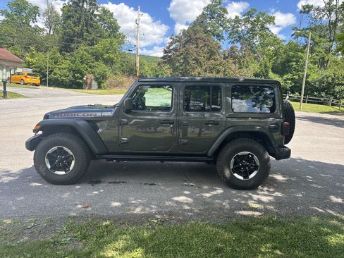 Used 2021 Jeep Wrangler Unlimited Rubicon AWD/4WD image 7