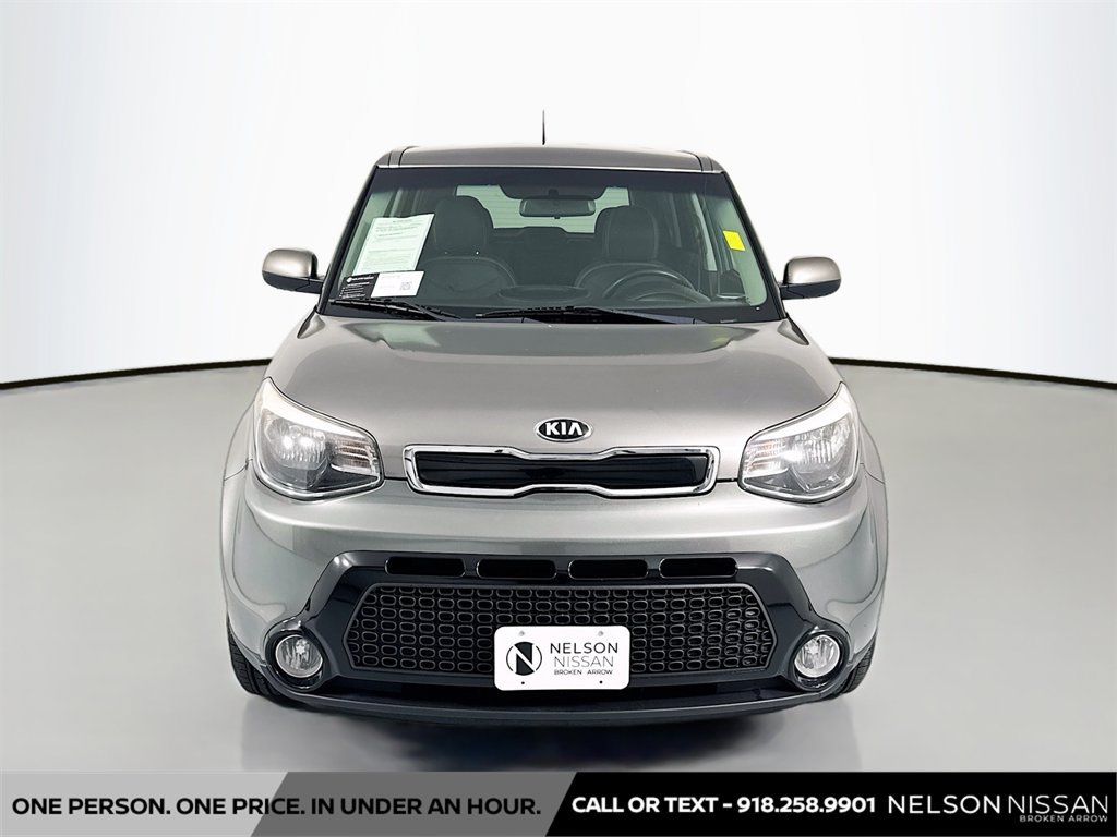 Used 2016 Kia Soul + FWD image 2