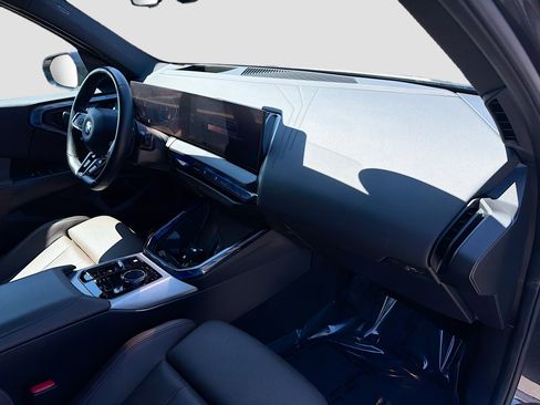 Used 2025 BMW X3 xDrive30i image 14