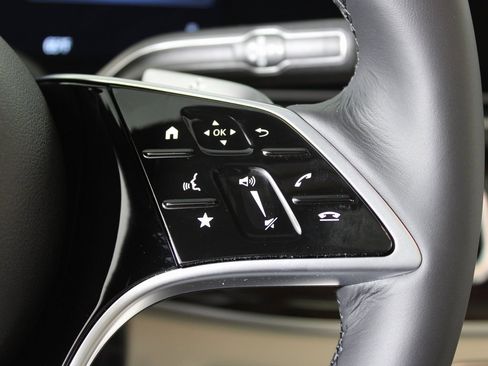 New 2026 Mercedes-Benz GLE 350 4MATIC image 19