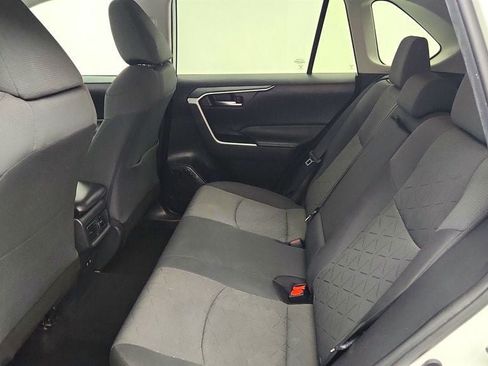 Used 2021 Toyota RAV4 XLE w/ Convenience Package AWD/4WD image 21