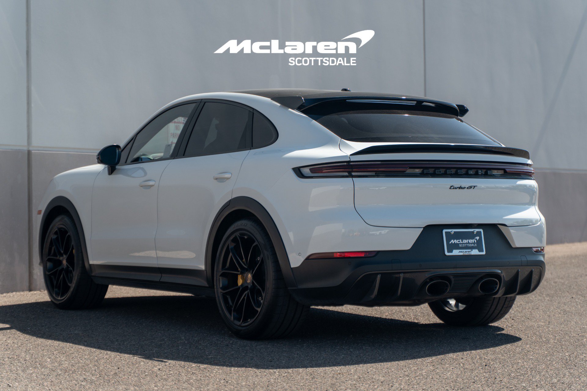Used 2024 Porsche Cayenne Turbo GT AWD/4WD image 5