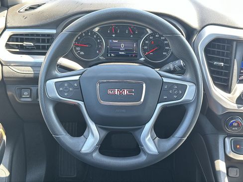 Used 2023 GMC Acadia SLE FWD image 19