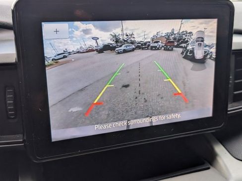 Used 2021 Ford Explorer Base image 18