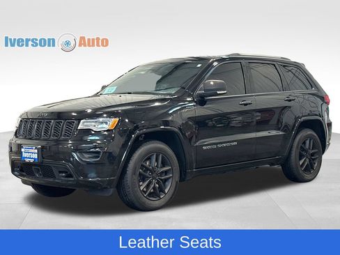 Used 2020 Jeep Grand Cherokee Overland AWD/4WD image 5