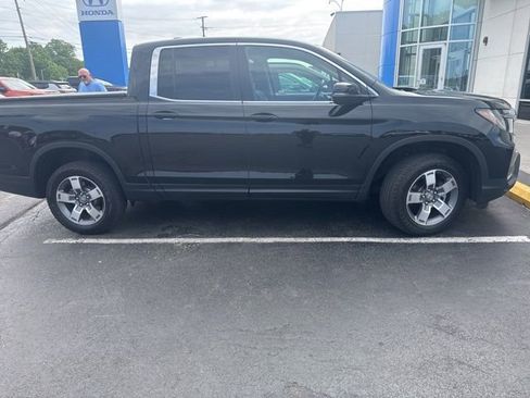 Used 2024 Honda Ridgeline RTL image 3