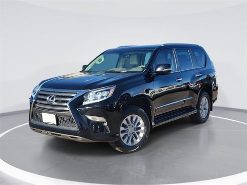 Used 2018 Lexus GX 460 image 1