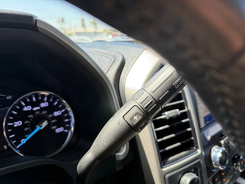 Used 2020 Ford F250 Lariat AWD/4WD image 24