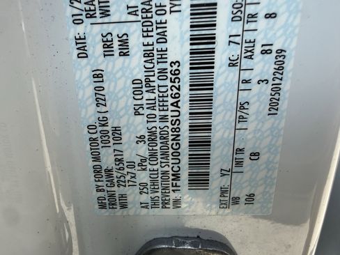 Used 2025 Ford Escape Active image 36