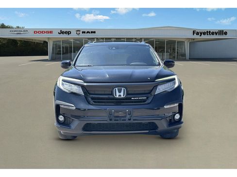 Used 2020 Honda Pilot Black Edition image 8