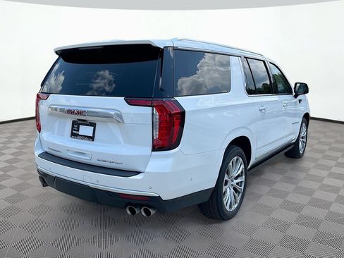 Used 2024 GMC Yukon XL Denali w/ Denali Reserve Package AWD/4WD image 6