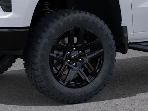 New 2026 Chevrolet Silverado 1500 Custom Trail Boss w/ LPO, Dark Essentials Package image 10