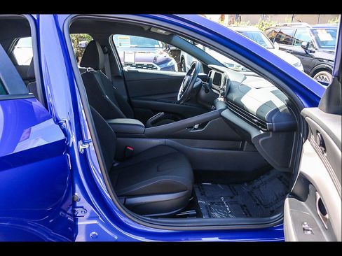 Certified 2026 Hyundai Elantra Sport FWD image 20