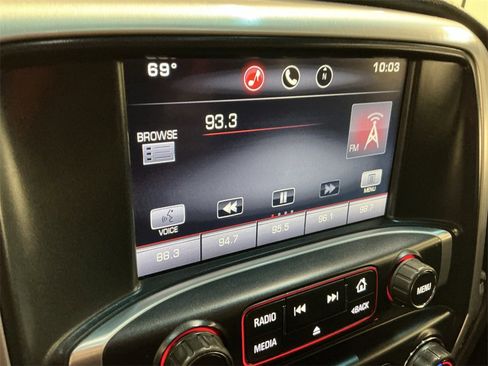 Used 2015 GMC Sierra 1500 SLT w/ SLT Crew Cab Value Package image 25