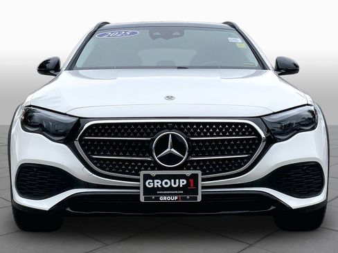 Used 2025 Mercedes-Benz E 450 4MATIC All-Terrain Wagon image 4