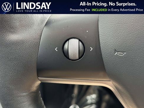 Used 2021 Tesla Model Y Long Range image 19