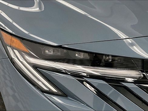 New 2026 Nissan Sentra SV w/ SV Convenience Package FWD image 28
