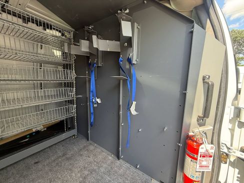 Used 2021 Chevrolet Express 2500 RWD image 23