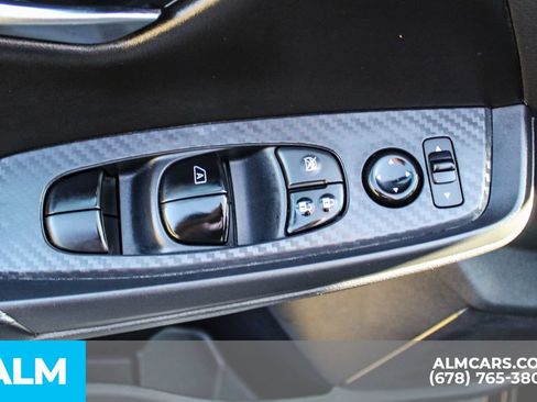 Used 2024 Nissan Sentra SV FWD image 36
