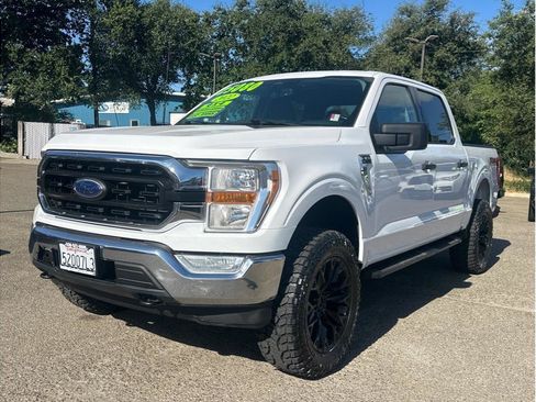 Used 2022 Ford F150 XLT w/ Equipment Group 301A Mid AWD/4WD image 3