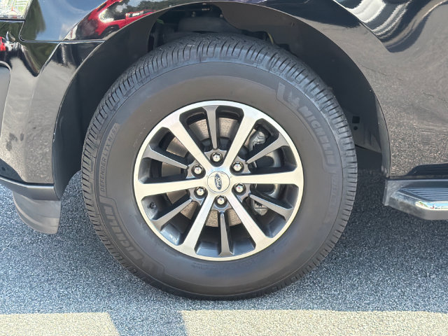 Certified 2018 Ford Expedition XLT w/ Equipment Group 202A RWD image 13