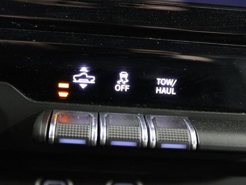 Used 2023 RAM 1500 Limited w/ Body Color Bumper Group image 54