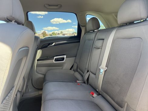 Used 2010 Saturn Vue XE image 13