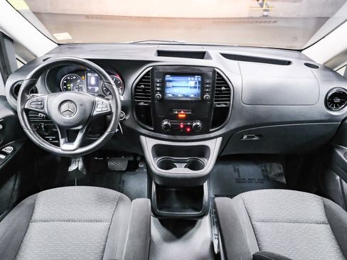 Used 2022 Mercedes-Benz Metris image 15