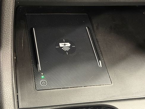 Used 2024 Honda Pilot Touring image 33