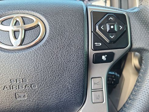 Used 2020 Toyota 4Runner SR5 Premium image 21