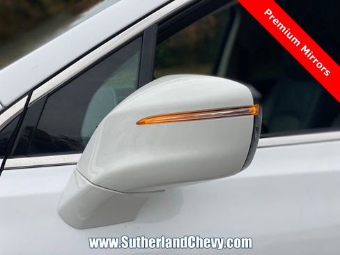 Used 2021 Buick Enclave Premium image 11