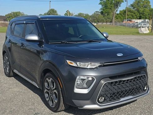 Used 2020 Kia Soul X-Line FWD image 4