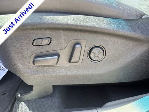 Used 2017 Kia Sorento SX FWD image 16