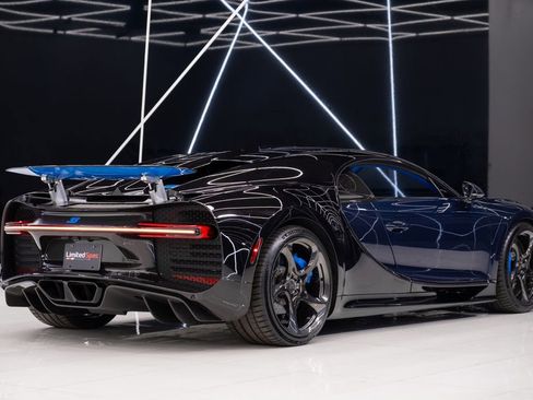 Used 2018 Bugatti Chiron image 14