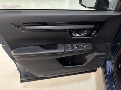 Used 2024 Honda CR-V Sport Touring image 18