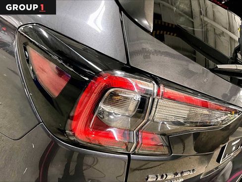 Certified 2022 Subaru Outback Limited image 28