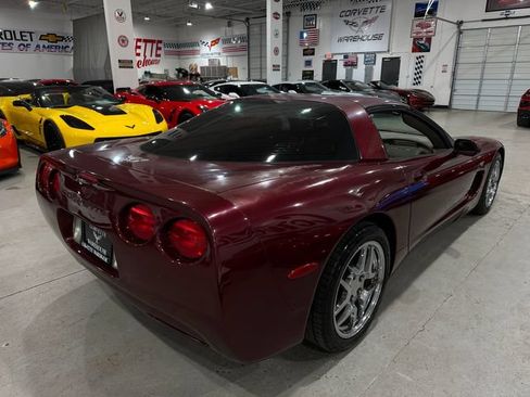 Used 2003 Chevrolet Corvette Coupe w/ Preferred Equipment Group RWD image 20