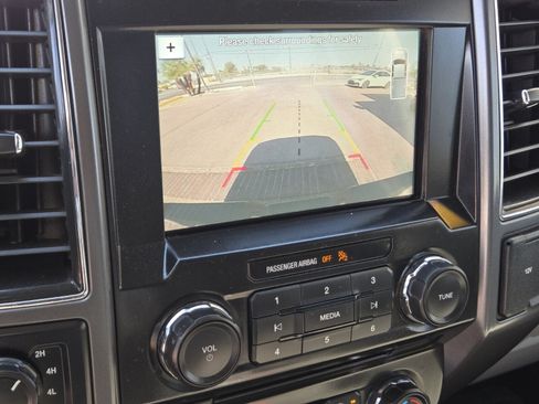Used 2018 Ford F150 XLT w/ Equipment Group 302A Luxury AWD/4WD image 17
