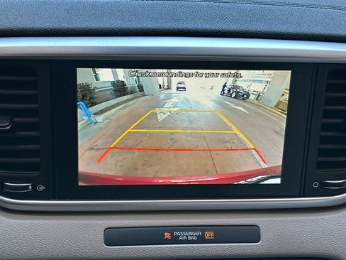 Used 2022 Kia Sportage LX FWD image 20