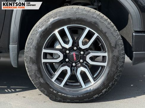 Used 2024 GMC Sierra 1500 AT4 w/ Technology Package image 17