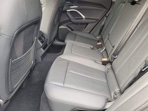 New 2025 Audi Q5 Premium Plus image 7