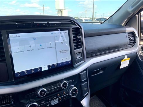 Used 2023 Ford F150 XLT image 34