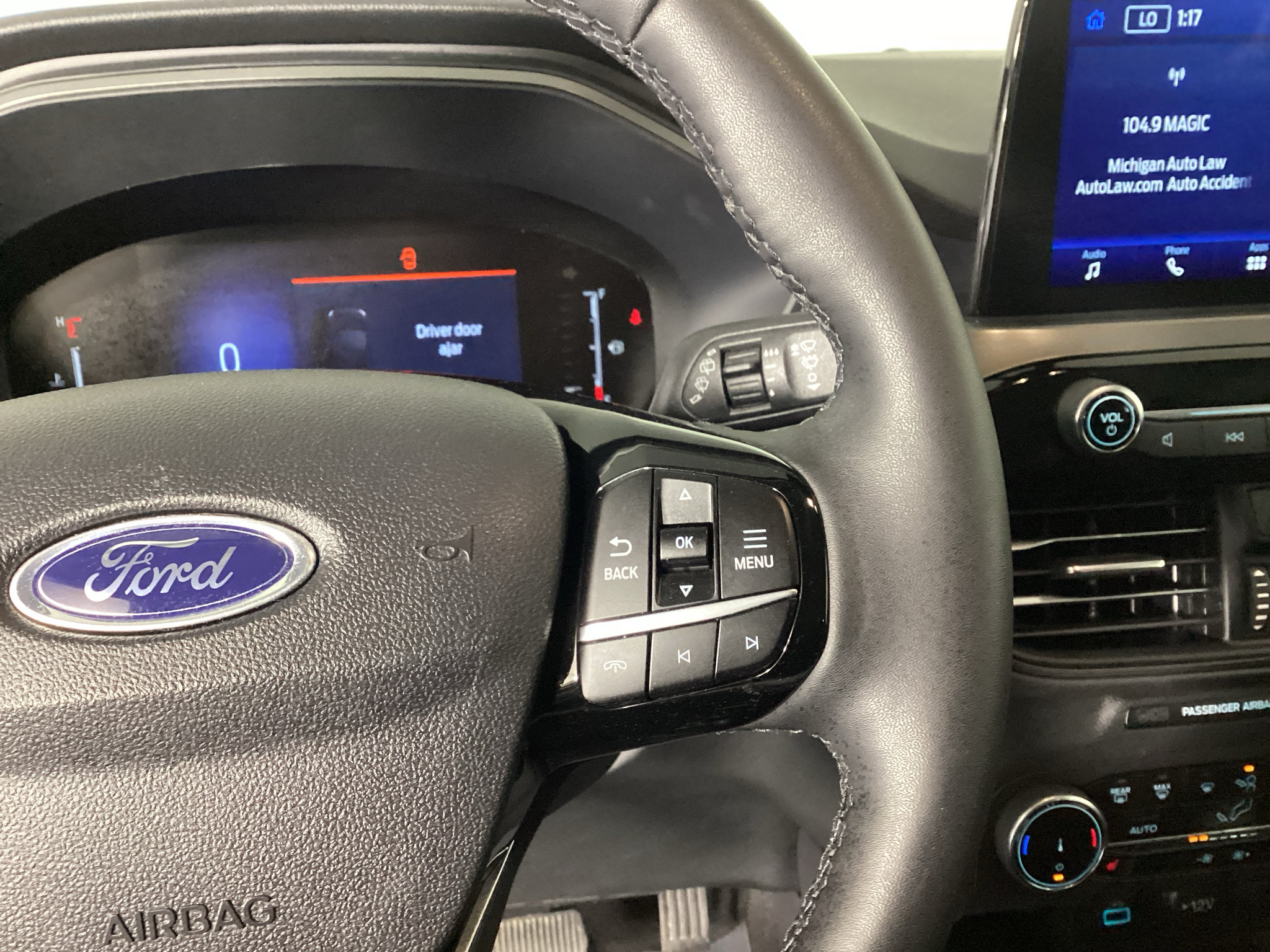 Certified 2023 Ford Escape Active w/ Cold Weather Package FWD image 22