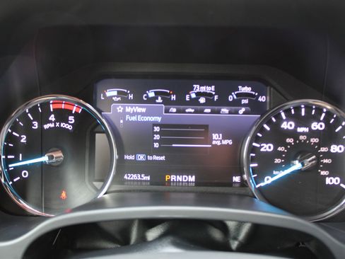 Used 2022 Ford F250 Lariat w/ Lariat Value Package image 22