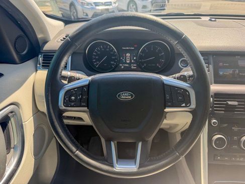 Used 2016 Land Rover Discovery Sport HSE AWD/4WD image 8