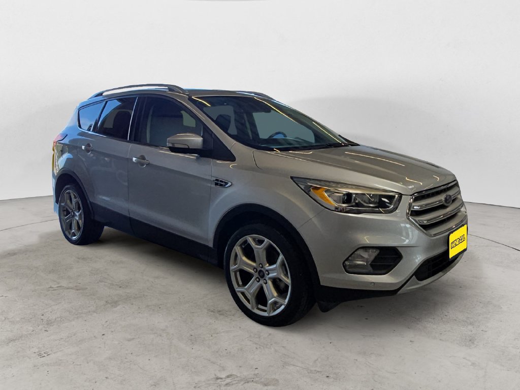 Used 2019 Ford Escape Titanium w/ U9j03 - Titanium Tow Package AWD/4WD image 5